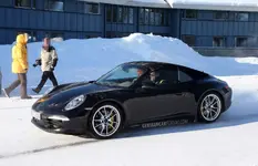 porsche-targa-2.webp