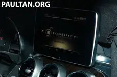 w205-interior-comand-850x558.webp