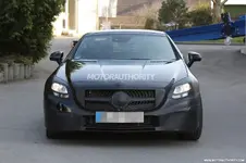 2016-mercedes-benz-slc-slk-class-facelift-spy-shots--image-via-s-baldauf-sb-medien_100508524_h.webp