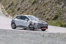 renault-clio-facelift-201627871_4.webp