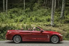 Mercedes-C-250-Cabrio-vs-BMW-420i-Cabrio-58-1.webp