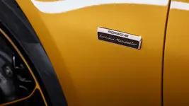 Porsche-911-Turbo-S-Exclusive-Series-7.webp
