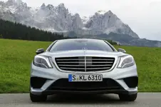 2048_s63amg-2013_0097.webp