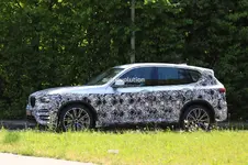 2018-bmw-x3-prototype-reveals-more-styling-cues-unveiling-imminent_4.webp