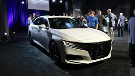 2018-honda-accord-live-shots.webp