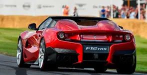 ferrari-f12-trs-a2.webp