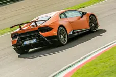 lambo-541_0.webp