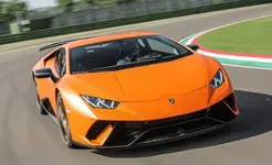 Huracan_Performante_orange_097-626x383.webp
