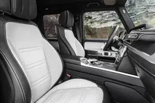 Mercedes-Benz-G-Class-Interior-4.webp