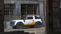 2012-307583-land-rover-dc100-expedition-concept1.webp