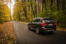 2017-BMW-X3-xDrive20d-test-drive-review-67-830x553.webp