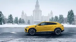 lamborghini-urus.webp