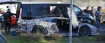 2019-lamborghini-aventador-svj-nurburgring-prototype-spied-with-roll-cage-125148-7.webp