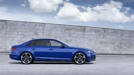 68f094bd-audi-a4-facelift-03.webp