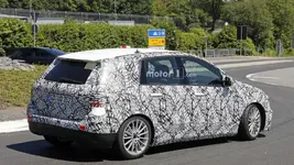 2019-mercedes-b-class-spy-photo.webp