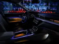 f50ec551-audi-e-tron-interior-24.webp