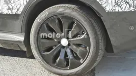 mercedes-eqc-spy-shots.webp