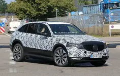 90728ecf-mercedes-eq-c-major-camo-drop-6.webp