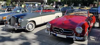 Cars_Coffee_8.webp