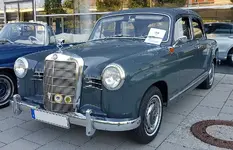Cars_Coffee_56.webp