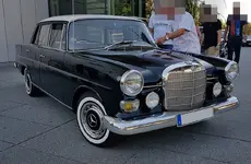 Cars_Coffee_90.webp