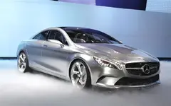 Mercedes-Benz-Concept-Style-Coupe-Concept-front-three-quarter.webp