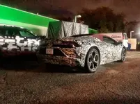 117719a7-2020-lamborghini-huracan-spyder-spy-4.webp