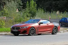 2019-bmw-m850i-xdrive-cabriolet-looks-stunning-in-sunset-orange-metallic_3.webp