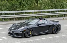 2019-porsche-boxster-spyder-prototype-shows-production-design-manual-gearbox_4.webp