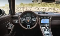 b23a14d3-porsche-911-targa-4-gts-exclusive-manufaktur-edition-6.webp