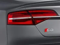 Audi-S8-2014-1600-28.webp