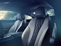 P90333167_highRes_the-all-new-bmw-indi.webp