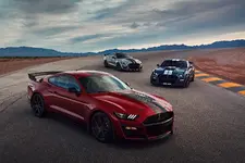 2020-mustang-shelby-gt500-hear-the-mighty-roar-of-the-most-powerful-ford-ever_42.webp