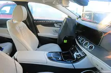 d8bbb118-2020-mercedes-e-class-facelift-inside-out-spy-3.webp