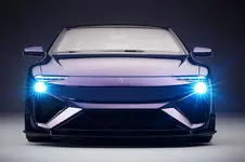 roland-gumpert-nathalie-hires-68922.webp