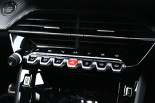 S0-peugeot-208-tous-les-secrets-de-la-nouvelle-citadine-du-lion-581522.webp