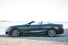 a1187002-2019-bmw-8-series-convertible-26.webp