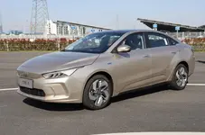 8-geely-geometry-a-2019-prototype-fd-static-front.webp