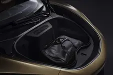 017e41e8-2020-mclaren-gt-unveiled-official-19.webp