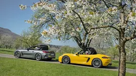 BMW-Z4-M40i-Porsche-718-Boxster-S-Exterieur-fotoshowBigWide-73532477-1558229.webp