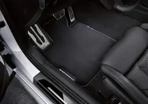 P90351947_highRes_the-all-new-bmw-m8-c.webp