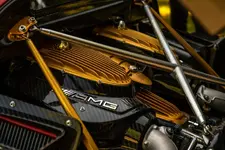072ec0db-pagani-huayra-tempesta-10.webp