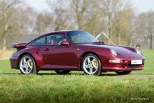 porsche-911-993-turbo-s-03-3fc5f95e.webp