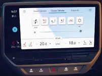 VW-ID-3-Cockpit-articleGalleryOverlay-8a10a6cf-1610136.webp