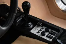 133221dc-1994-mclaren-f1-lm-specification-_42.webp