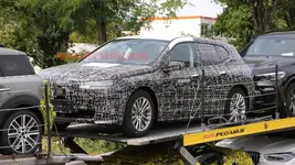 2022-bmw-inext-spy-shots-03.webp