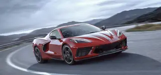 2020-Chevrolet-Corvette-Stingray-004.webp