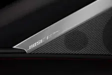 2020-Chevrolet-Corvette-Stingray-019.webp