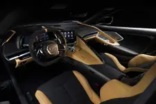 2020-Chevrolet-Corvette-Stingray-025.webp