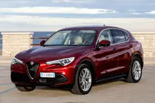 191120_Alfa-Romeo_Giulia-Stelvio-MY2020_10.webp